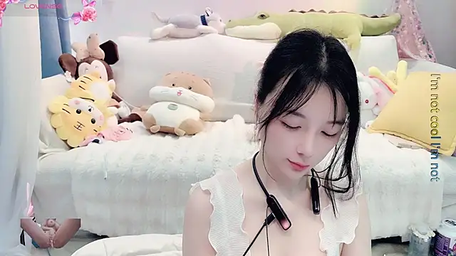 AKiKi711 online show from March 9, 2025, 2:50 am