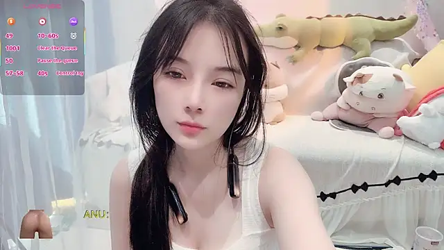 AKiKi711 online show from December 18, 2025, 4:40 am