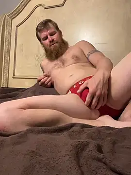 Snapshot of whitehammer94u chatting on December 6, 2024, 5:20 am whitehammer94u online show from December 6, 2024, 5:20 am