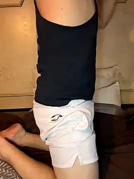 Snapshot of whitehammer94u chatting on October 8, 2025, 11:24 pm whitehammer94u online show from October 8, 2025, 11:24 pm