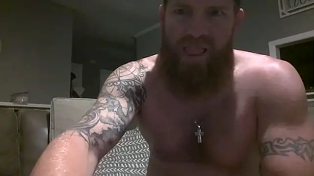 Snapshot of whitehammer94u chatting on July 30, 2026, 5:28 am whitehammer94u online show from July 30, 2026, 5:28 am