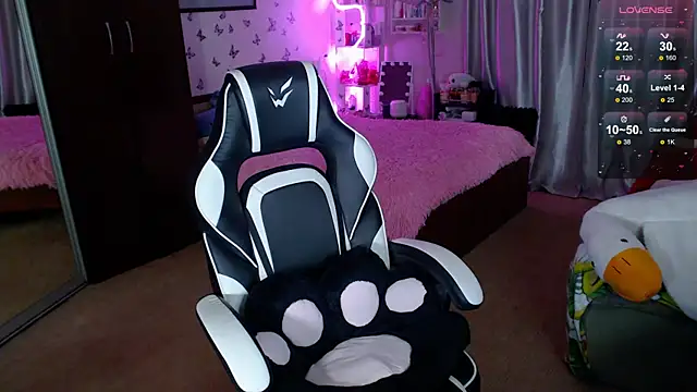 Sidney blush online show from February 7, 2026, 12:42 pm