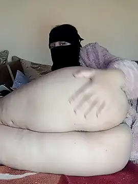 eylimeme online show from January 18, 2025, 8:31 am