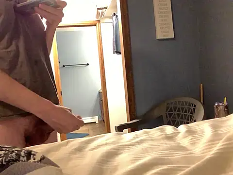 Hebrewhammers42 online show from March 18, 2025, 4:04 am