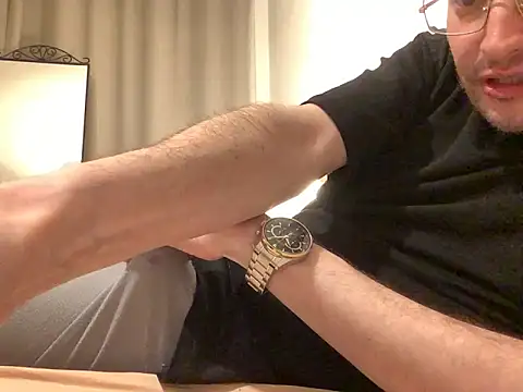 Hebrewhammers42 online show from March 20, 2026, 9:08 pm