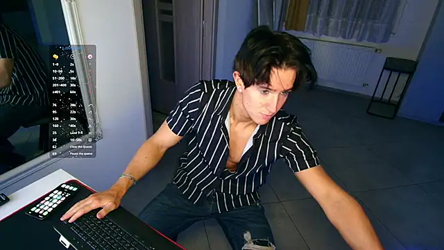 ChristianLevine  online show from April 18, 2026, 5:28 pm