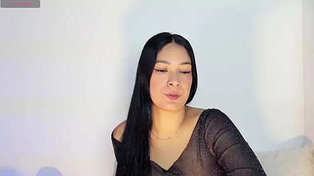bella hadid1  online show from June 21, 2026, 6:27 am