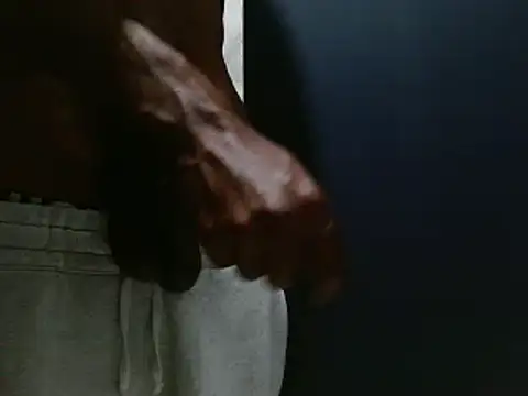 Snapshot of phbbcsham chatting on December 16, 2024, 2:47 am phbbcsham online show from December 16, 2024, 2:47 am