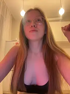 Eva Weyne online show from February 20, 2025, 6:02 pm