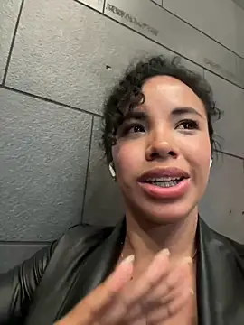 Brunettexio online show from March 14, 2025, 8:10 am