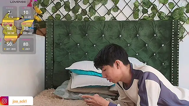 Levii Ackermann online show from February 7, 2025, 3:30 pm