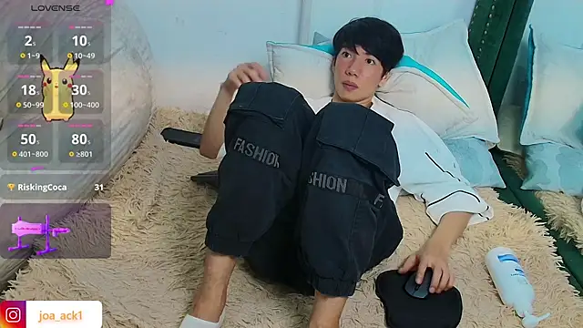 Levii Ackermann online show from March 8, 2025, 12:00 am