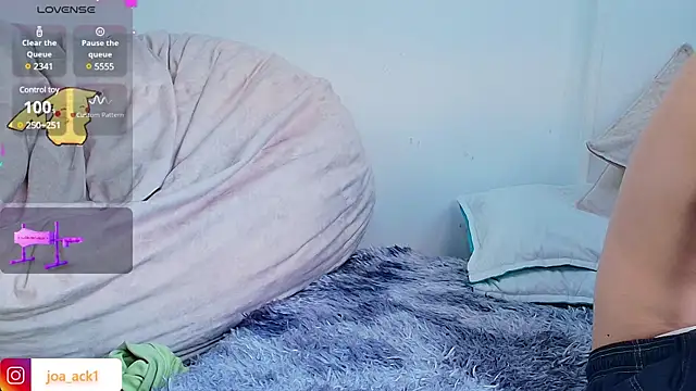 Levii Ackermann online show from March 9, 2025, 6:21 pm