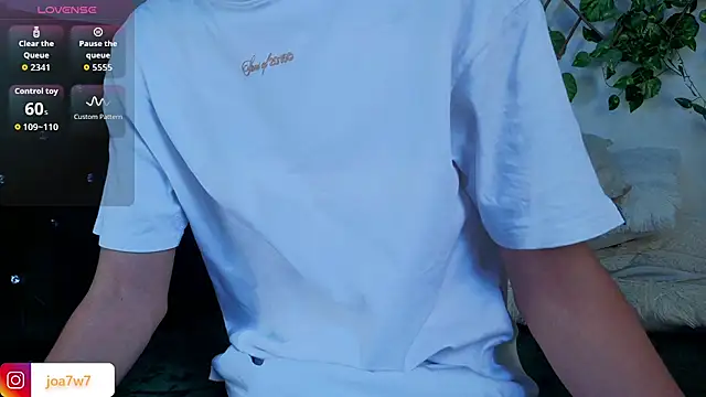 Levii Ackermann online show from November 5, 2025, 2:50 pm