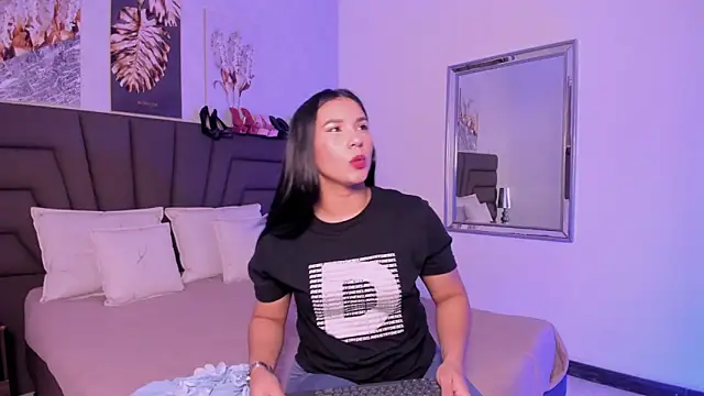 Snapshot of Sofi_Perez_ chatting on March 2, 2026, 11:17 am Sofi Perez online show from March 2, 2026, 11:17 am