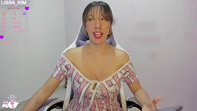 Snapshot of Lissa_Kim_ chatting on December 7, 2024, 3:25 am Lissa Kim online show from December 7, 2024, 3:25 am