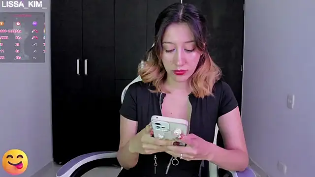 Snapshot of Lissa_Kim_ chatting on January 31, 2025, 5:42 pm Lissa Kim online show from January 31, 2025, 5:42 pm