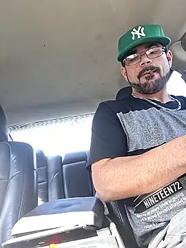 Snapshot of Zander823 chatting on February 9, 2026, 7:18 pm Zander823 online show from February 9, 2026, 7:18 pm