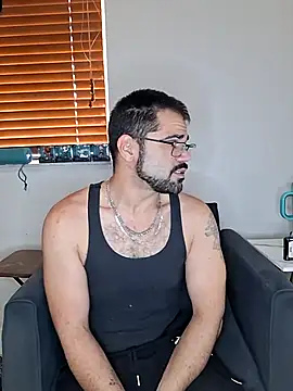 Snapshot of Zander823 chatting on February 18, 2026, 4:36 pm Zander823 online show from February 18, 2026, 4:36 pm