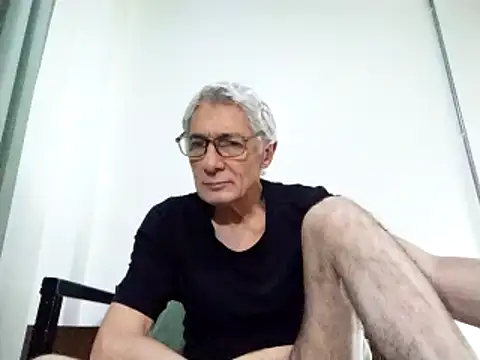 BIGUNCUTHARDCOCK online show from March 20, 2025, 7:47 am