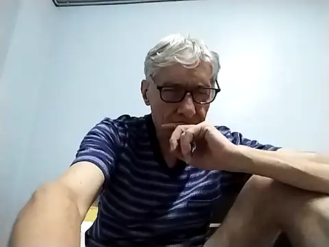 BIGUNCUTHARDCOCK online show from September 20, 2025, 1:23 pm