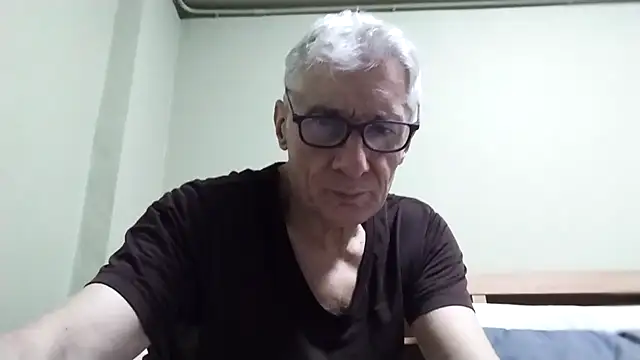 BIGUNCUTHARDCOCK online show from October 16, 2025, 2:40 pm