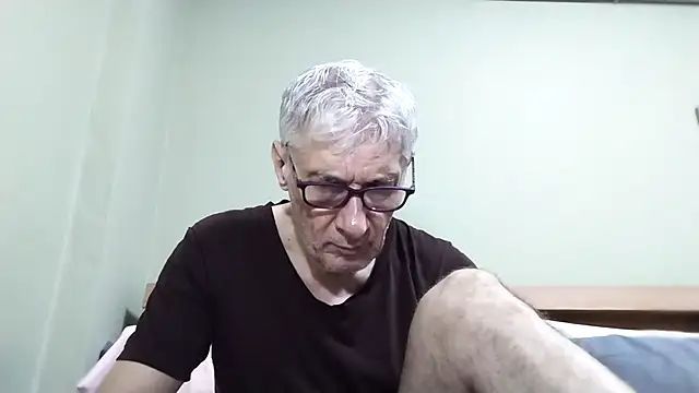 BIGUNCUTHARDCOCK online show from November 2, 2025, 1:41 am