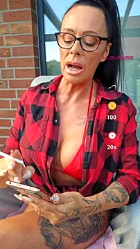 Snapshot of Misses-Cougar chatting on July 14, 2026, 7:02 am Misses-Cougar online show from July 14, 2026, 7:02 am
