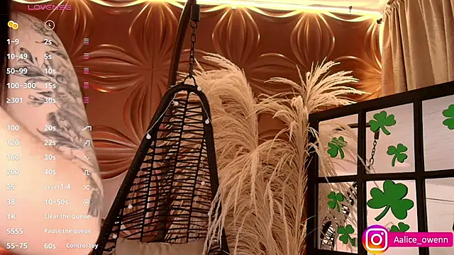 Aliceowenn online show from March 16, 2025, 11:25 pm