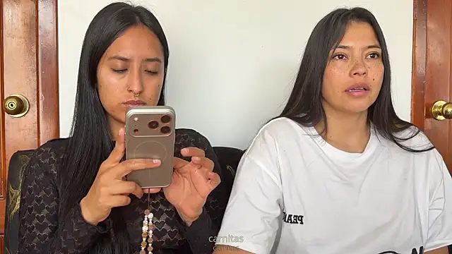 2SummerLove1 online show from January 16, 2026, 3:49 pm