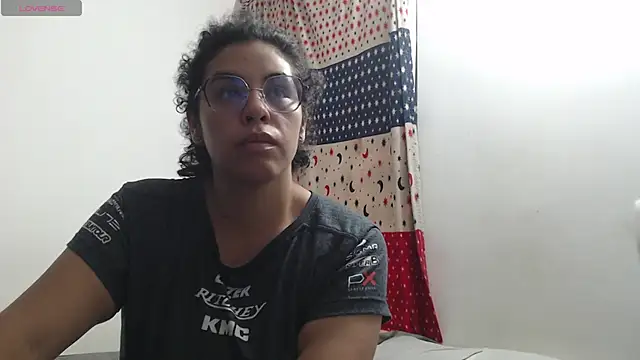 Snapshot of Anne_purple chatting on September 10, 2025, 2:28 pm Anne purple online show from September 10, 2025, 2:28 pm