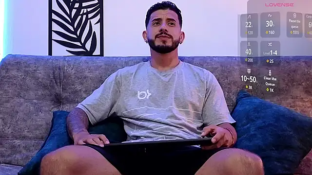 Snapshot of Bruno_Mattos chatting on December 22, 2024, 1:12 am Bruno Mattos online show from December 22, 2024, 1:12 am