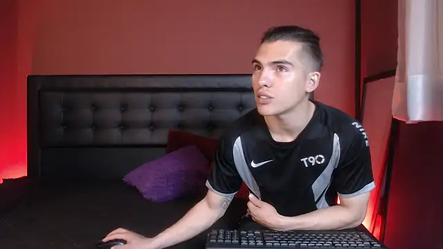  Tattoo Couple online show from February 25, 2025, 3:05 pm