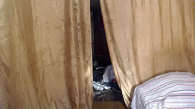  Estelitta 5 online show from February 23, 2025, 5:23 am