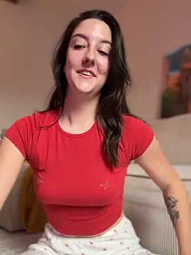  Juliette online show from October 28, 2025, 9:57 am