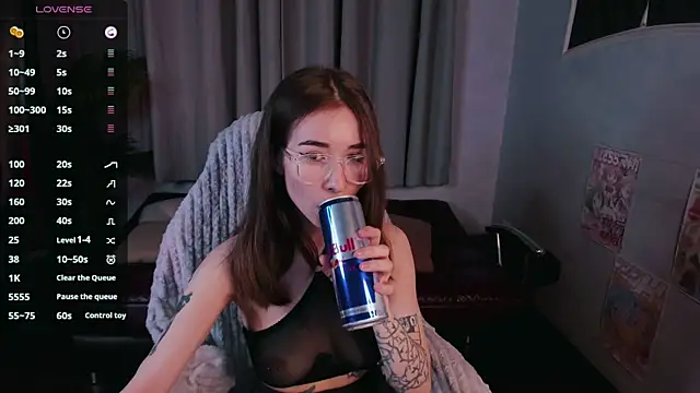 ashleyro1 online show from November 15, 2025, 1:18 pm