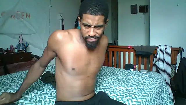 ExoticVibes69 online show from October 17, 2025, 2:08 pm