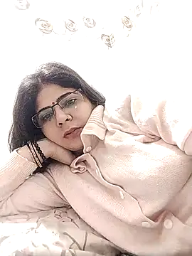 Husnpari20 online show from December 30, 2024, 1:48 am