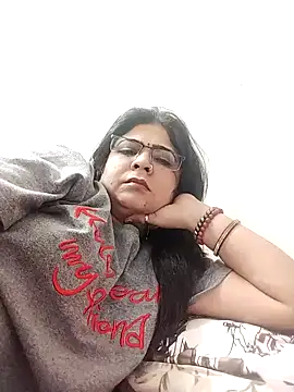 Husnpari20 online show from January 6, 2025, 6:10 pm