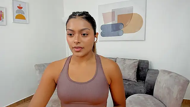 amandaconner online show from February 25, 2025, 3:38 pm