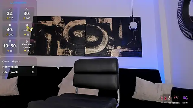 sarawinstone online show from February 13, 2025, 11:15 pm