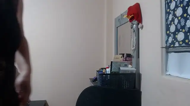 Ainhoa-hot online show from December 18, 2025, 2:17 am