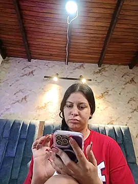 Arii Vga online show from November 30, 2025, 4:16 am