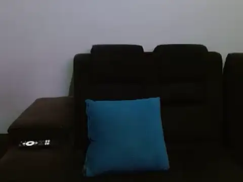 Laura martin  online show from February 25, 2025, 10:58 am