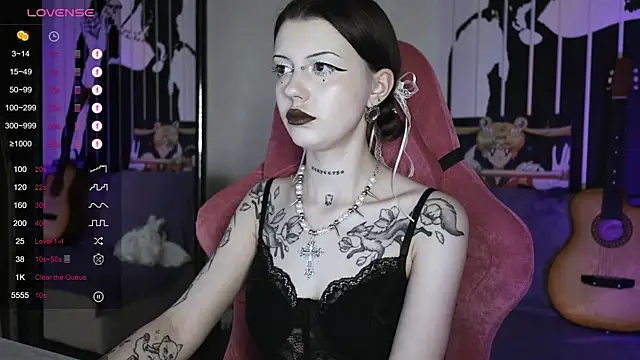 prettybones online show from December 27, 2024, 12:01 pm