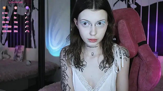 prettybones online show from February 16, 2025, 1:36 am