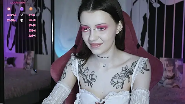 prettybones online show from March 8, 2025, 10:00 am