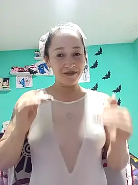 emilypoppy3 online show from October 21, 2025, 2:23 am