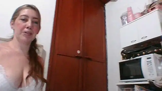 stephanie allen online show from September 16, 2025, 6:25 am