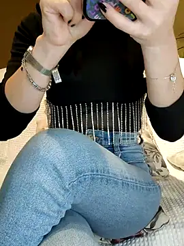 Melody87 online show from March 7, 2026, 9:01 pm